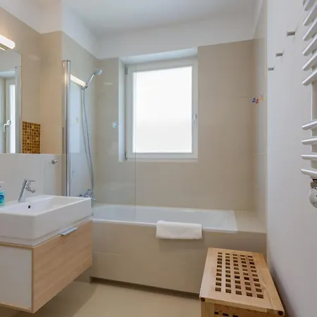 Tulip - Visitopl Apartman